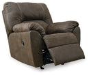 Tambo 2-Piece Reclining Sectional and 2 Recliners