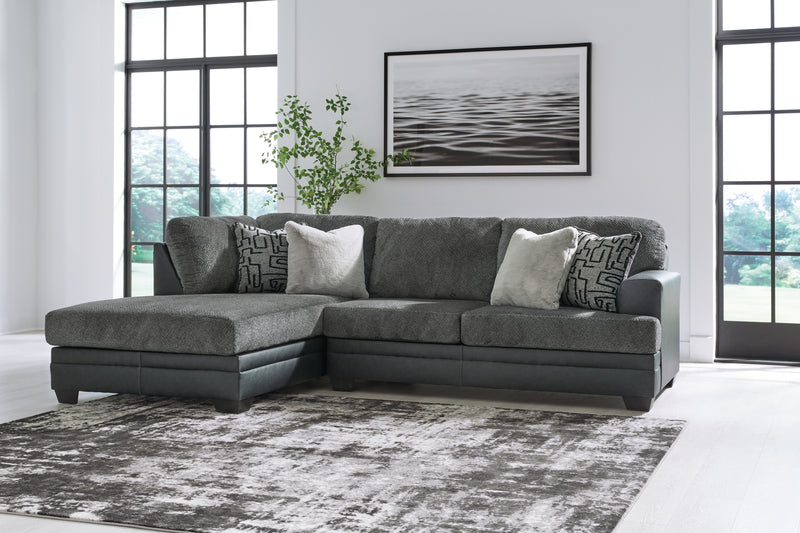Brixley Pier 2-Piece Sectional with Chaise (Sectional Orientation: )