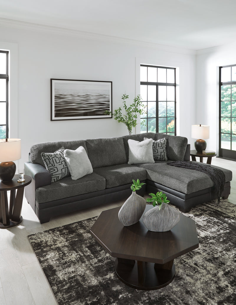 Brixley Pier 2-Piece Sectional with Chaise (Sectional Orientation: )