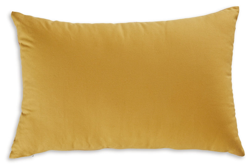 Varness Pillow (Set of 4)