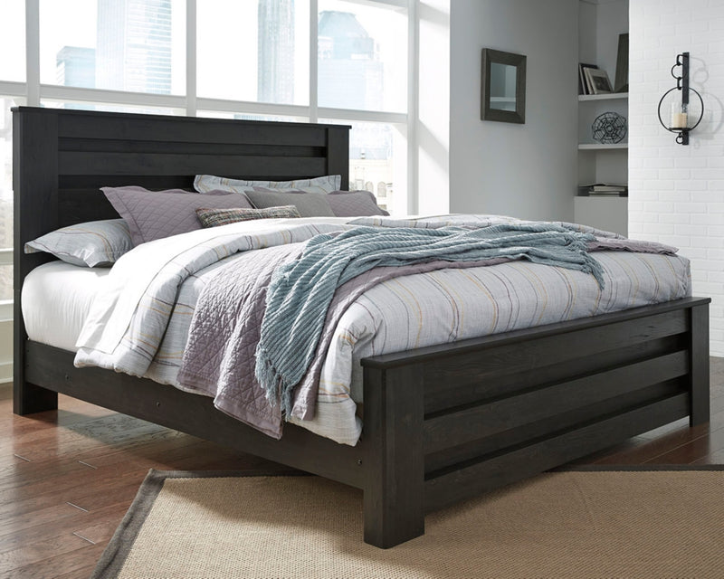 Brinxton Queen Panel Bed (Bed Size: King)