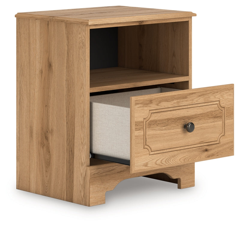 Aleaport King Panel Bed, Dresser, Mirror and Nightstand
