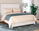 Gerridan Queen Panel Bed (Bed Size: King)