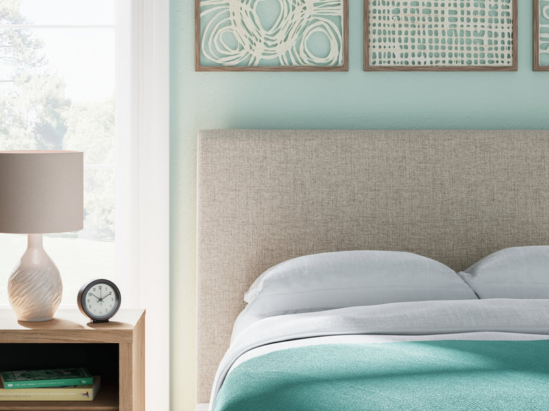 Cielden Queen Upholstered Bed with Roll Slats (Bed Size: Full)