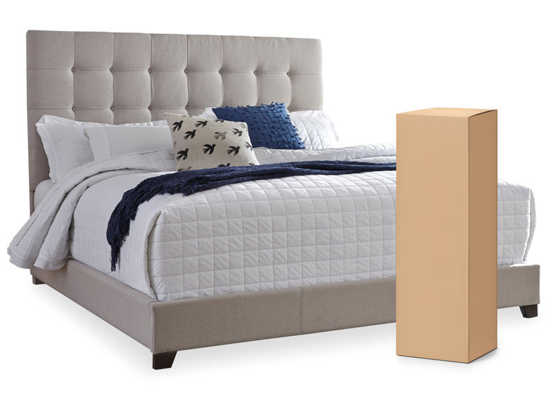 Dolante Queen Upholstered Bed (Bed Size: Queen)