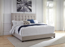 Dolante Queen Upholstered Bed (Bed Size: King)