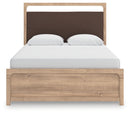 Kinlanni Queen Upholstered Panel Bed