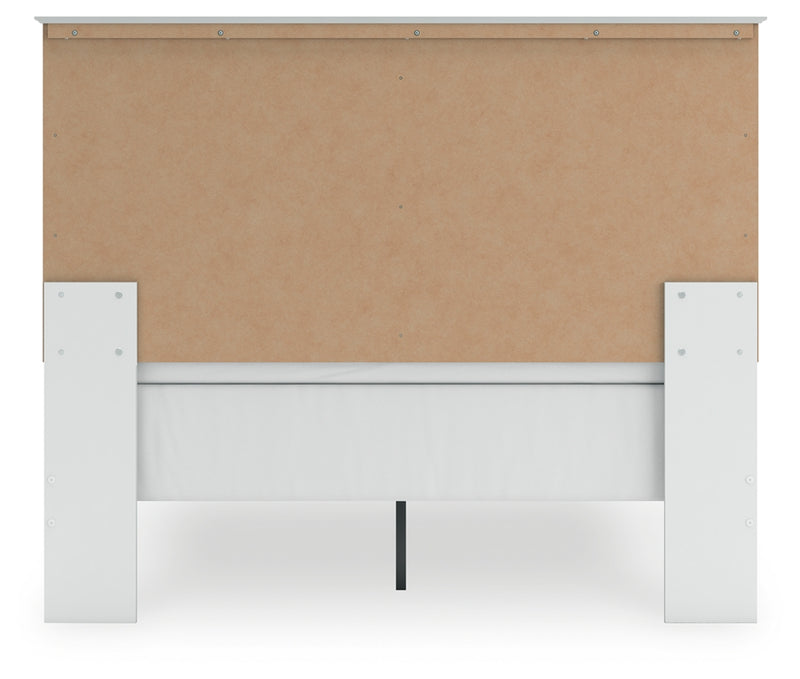 Bostwick Shoals Queen Panel Bed, Cheat and Nightstand