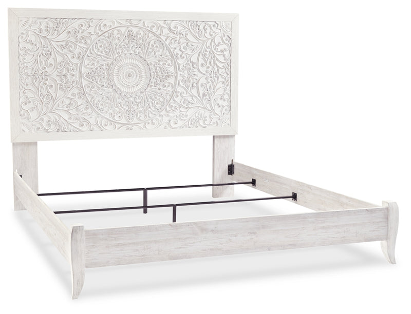 Paxberry King Panel Bed, Chest and Nightstand