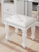 Kozlani Vanity Stool