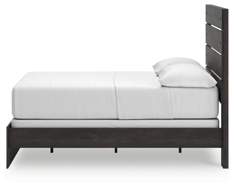 Hollivern Queen Panel Bed (Bed Size: Full)