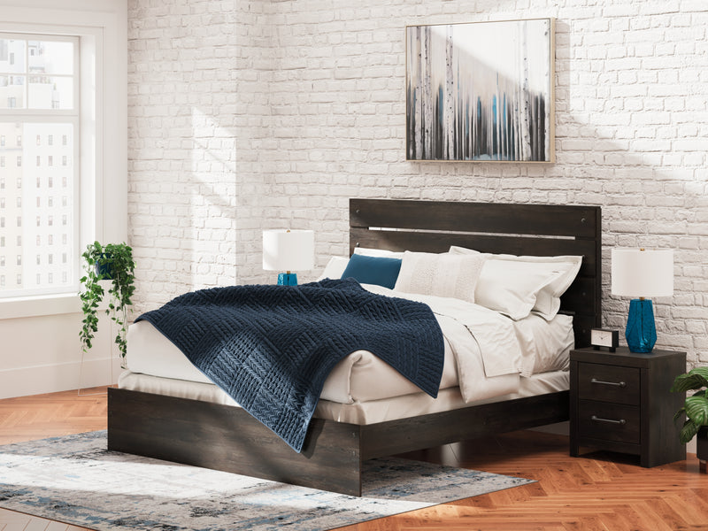 Hollivern Queen Panel Bed (Bed Size: King)