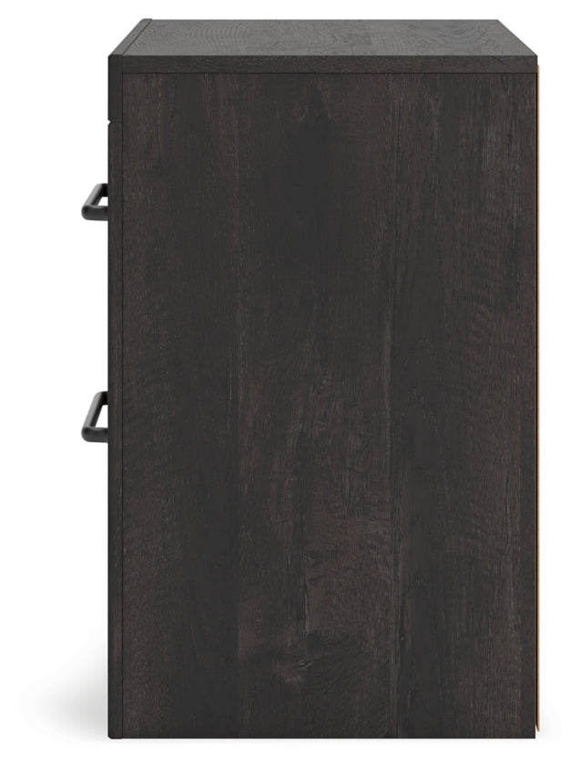 Hollivern Queen Panel Bed, Dresser, Mirror and Nightstand