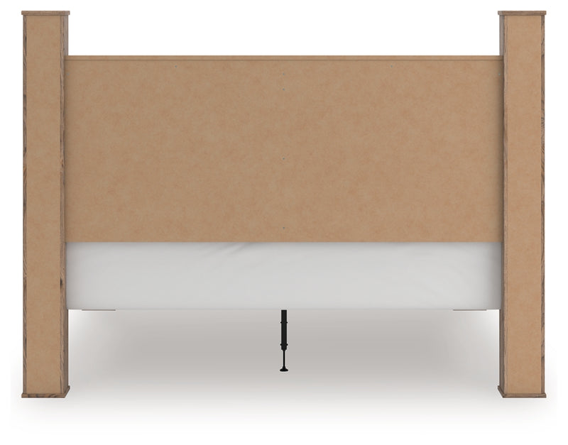 Rusticott King Poster Bed