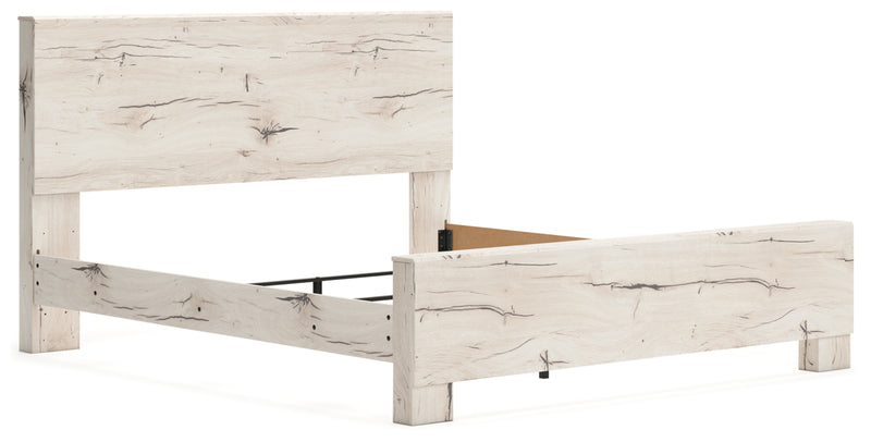 Lawroy Queen Panel Bed (Bed Size: King)