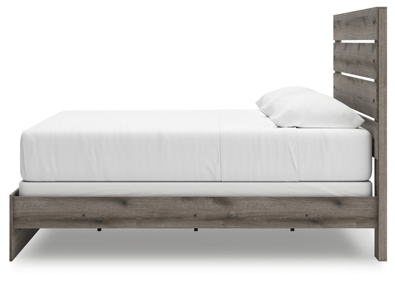 Graystorm Queen Panel Bed (Bed Size: King)