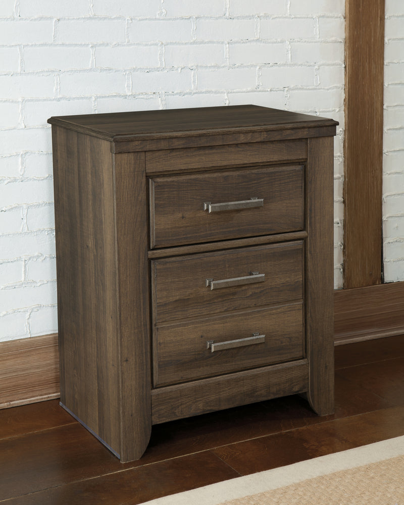 Juararo Queen Panel Bed, Dresser, Mirror and Nightstand