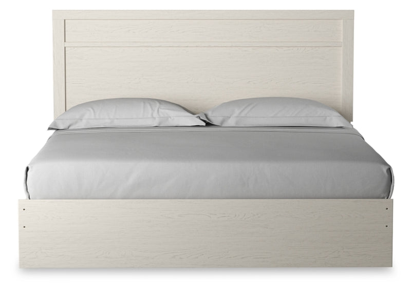 Stelsie King Panel Bed with Dresser, Mirror and Nightstand