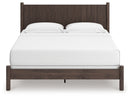 Pamytta Queen Panel Bed (Bed Size: King)