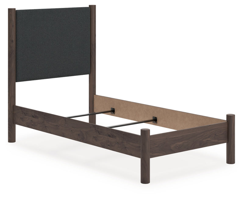 Pamytta Queen Upholstered Panel Bed (Bed Size: Twin)