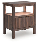 Pamytta King Panel Bed, Dresser, Mirror and Nightstand