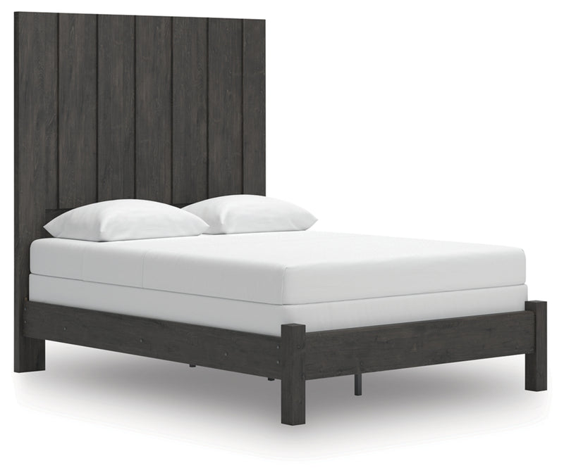 Fraluna Queen Panel Bed (Bed Size: Queen)