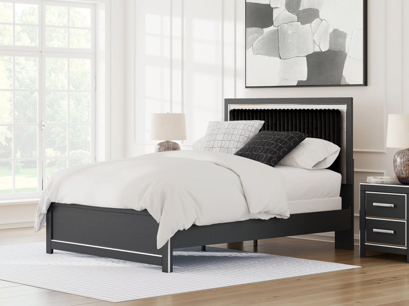 Zuraleus Queen Panel Bed, Dresser, Mirror and Nightstand