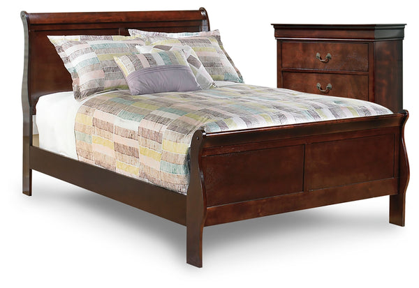 Alisdair Full Sleigh Bed and Chest