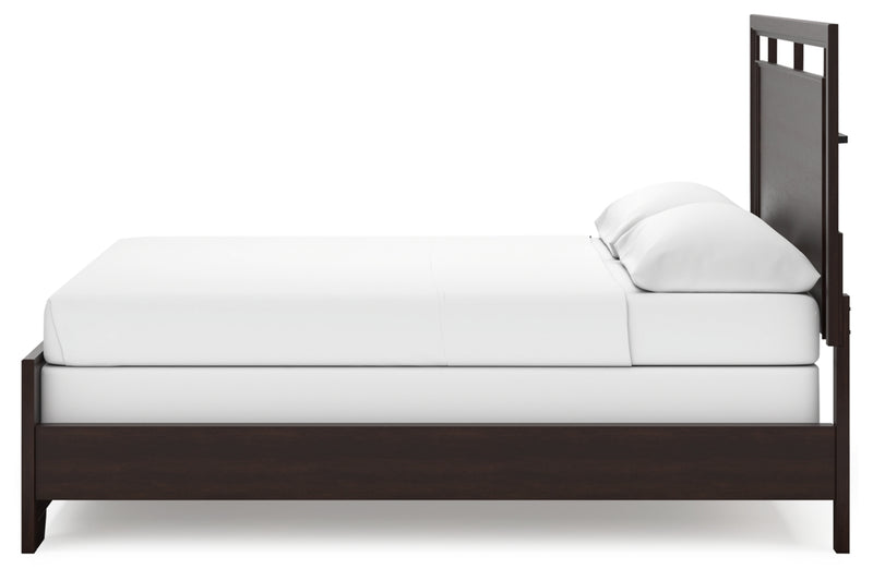 Covetown California King Panel Bed