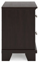 Covetown Queen Panel Bed, Dresser, Mirror and Nightstand