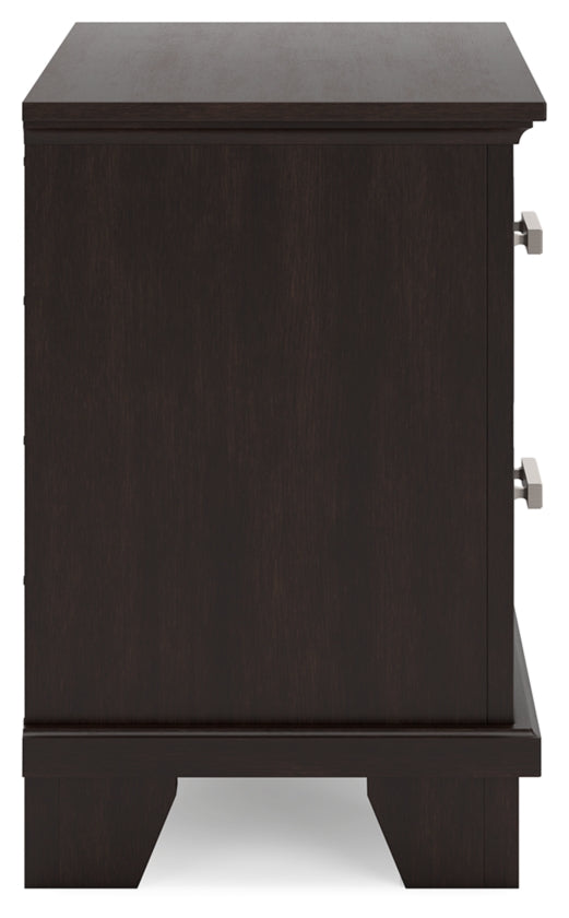 Covetown King Panel Bed, Dresser, Mirror and Nightstand