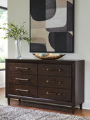 Dantenton Dresser