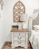 Realyn King Sleigh Bed, Dresser Mirror and Nightstand