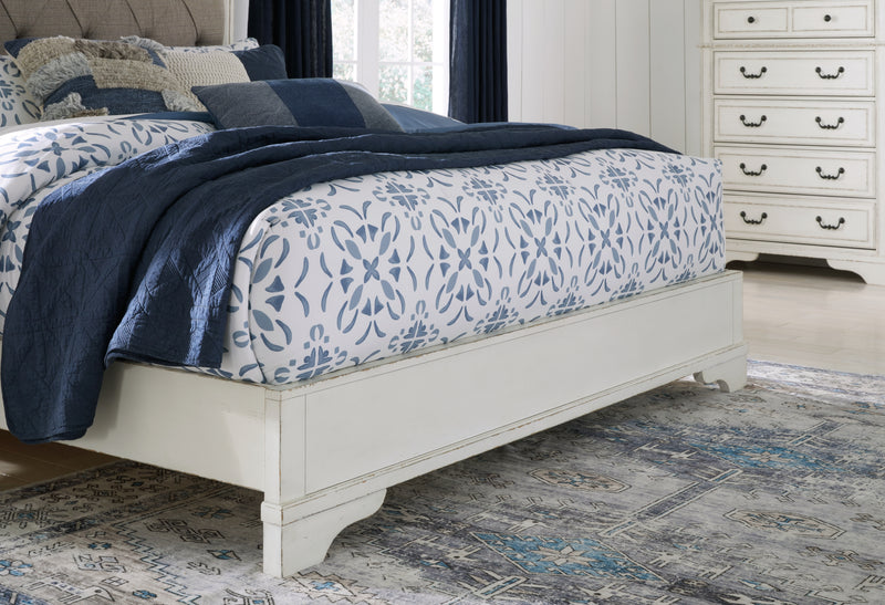 Blendon Queen Upholstered Panel Bed (Bed Size: King)