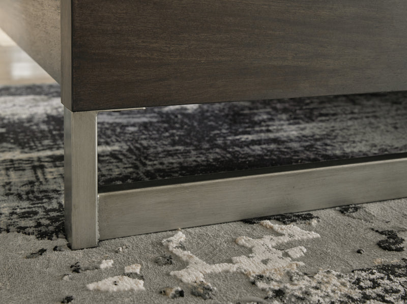 Arkenton King Panel Bed, Dresser and Mirror