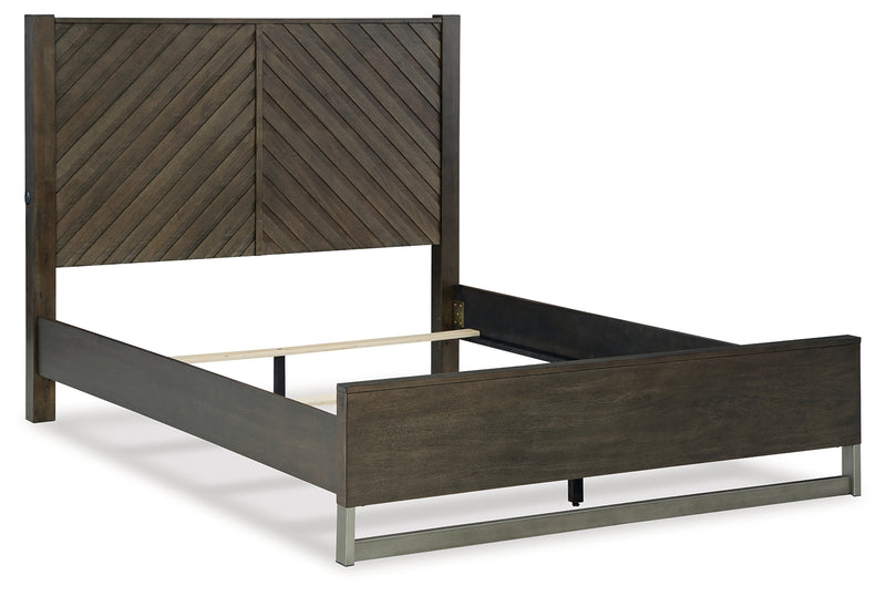 Arkenton Queen Panel Bed (Bed Size: Queen)