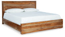 Dressonni Queen Panel Bed (Bed Size: California King)