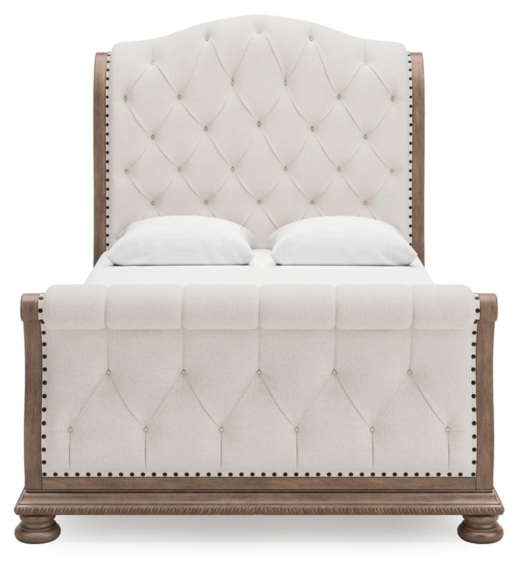 Ardenfield Queen Upholstered Sleigh Bed (Bed Size: Queen)