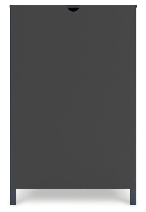 Simmenfort Chest of Drawers