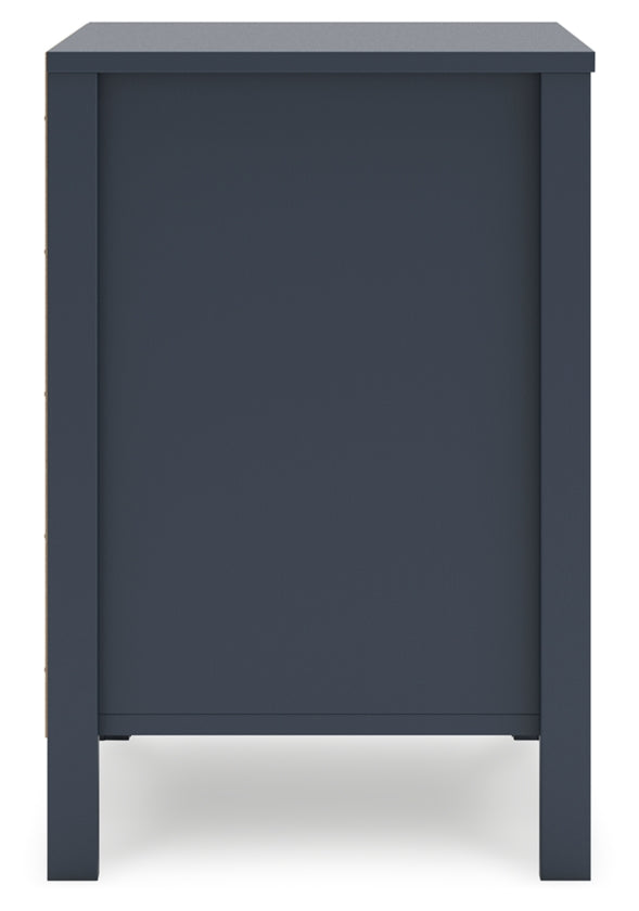 Simmenfort Nightstand