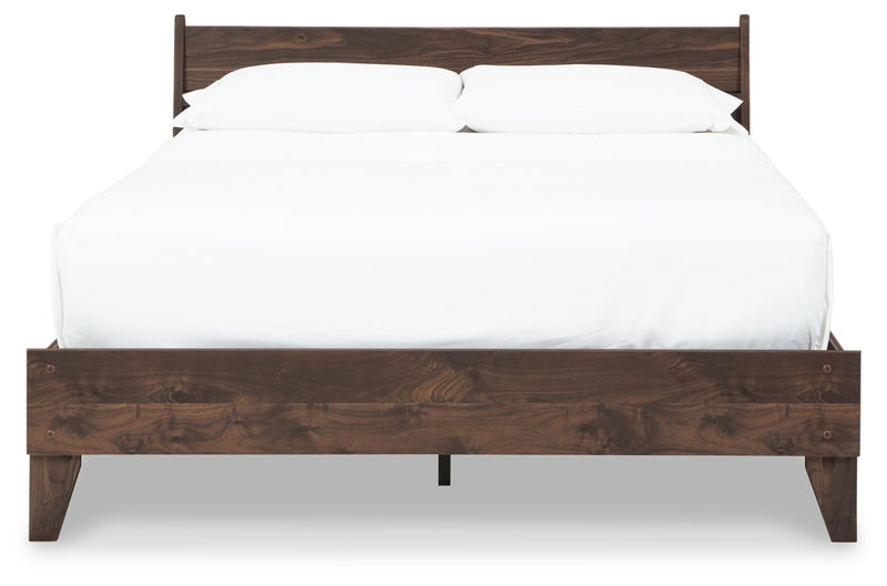 Calverson Queen Panel Platform Bed (Bed Size: Full)