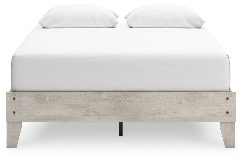 Shawburn Queen Platform Bed (Bed Size: Queen)