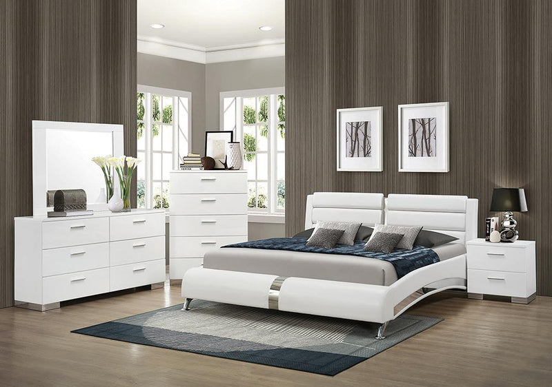 Felicity Contemporary White Eastern King Four Piece Set image